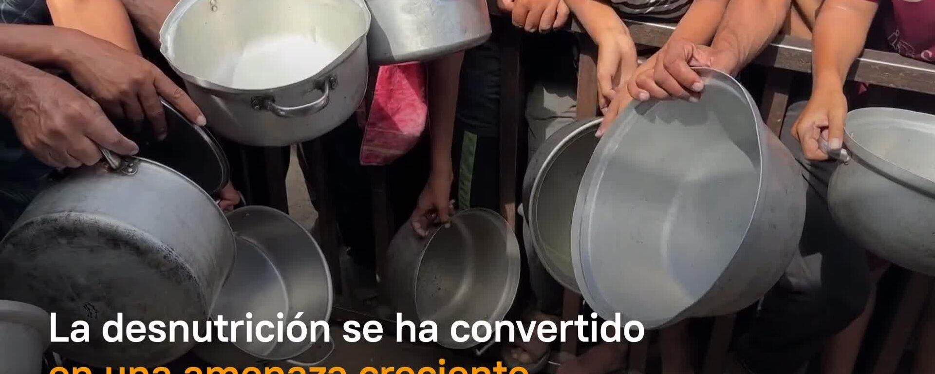 Un gran número de niños en Gaza siguen gravemente desnutridos pese a la tregua - Sputnik Mundo, 1920, 10.12.2025