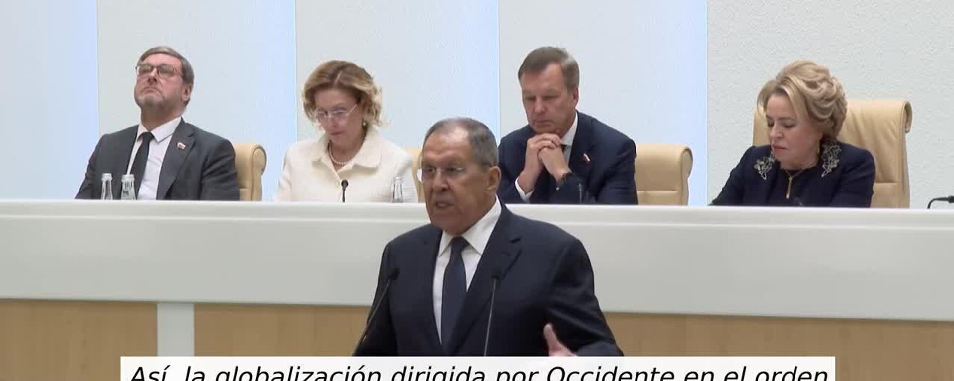 La globalización impulsada por Occidente es cosa del pasado, asegura el canciller ruso - Sputnik Mundo, 1920, 10.12.2025