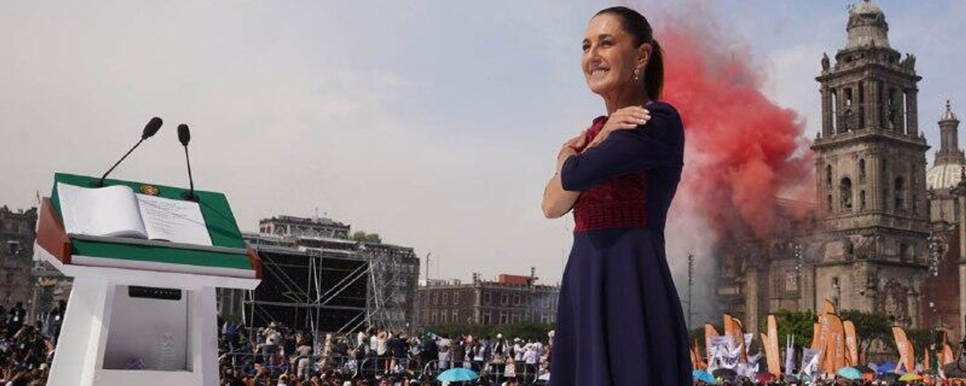 ‍ Sheinbaum es una de las cinco mujeres más poderosas del mundo, según Forbes - Sputnik Mundo, 1920, 24.02.2026