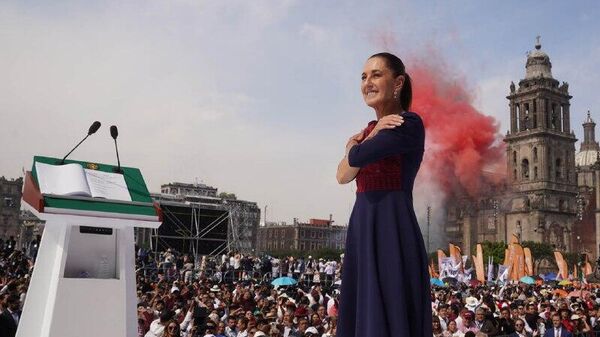 ‍ Sheinbaum es una de las cinco mujeres más poderosas del mundo, según Forbes - Sputnik Mundo