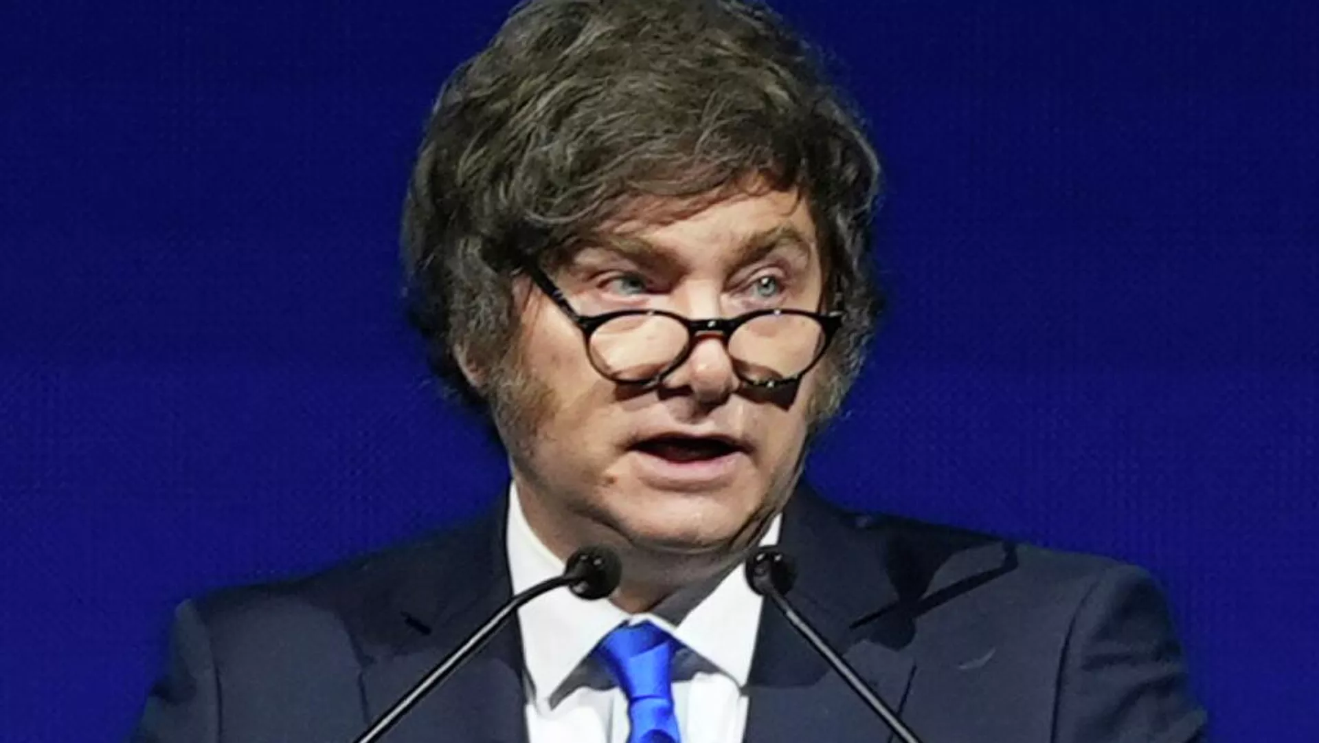 Una de las más profundas de la historia reciente: Milei busca sancionar la reforma laboral Una de las más profundas de la historia reciente: Milei busca sancionar la reforma laboral - Sputnik Mundo, 1920, 11.12.2025