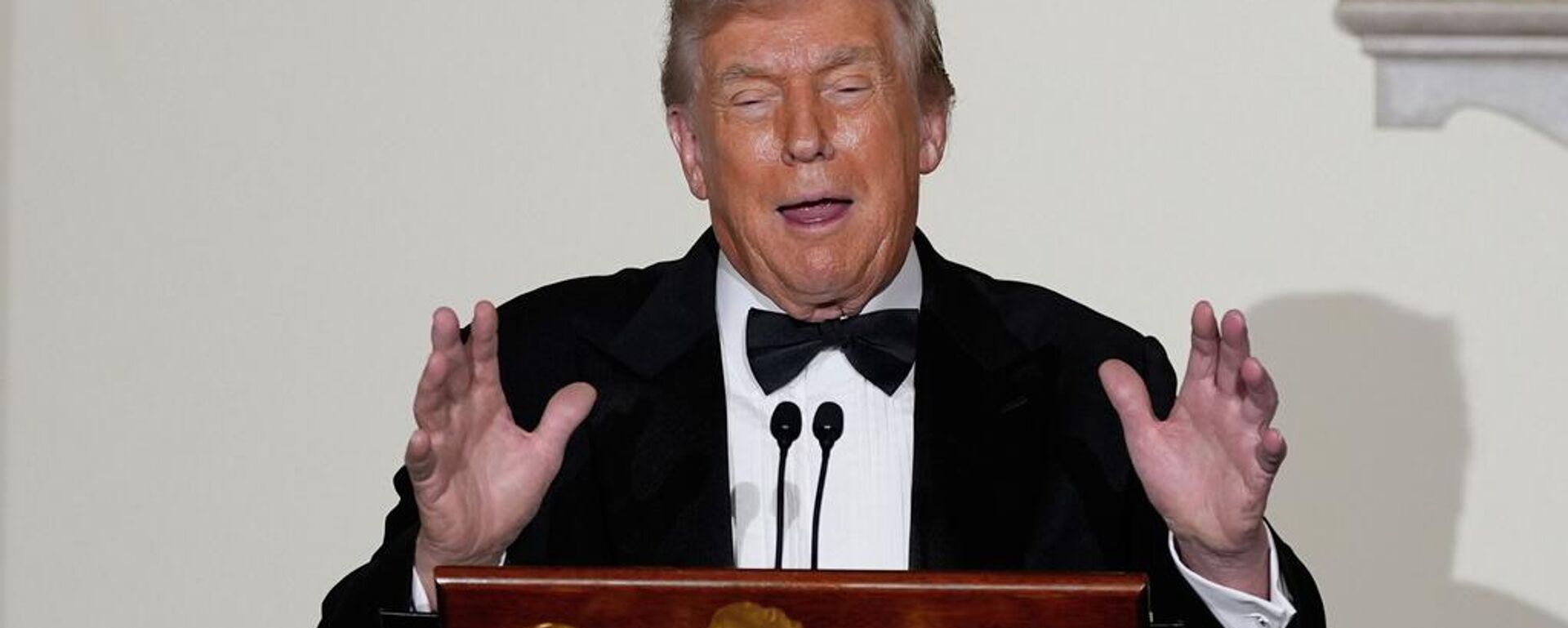 Donald Trump - Sputnik Mundo, 1920, 12.12.2025