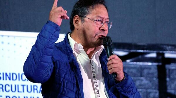 Juez ordena cinco meses de prisión preventiva contra el expresidente boliviano Luis Arce - Sputnik Mundo