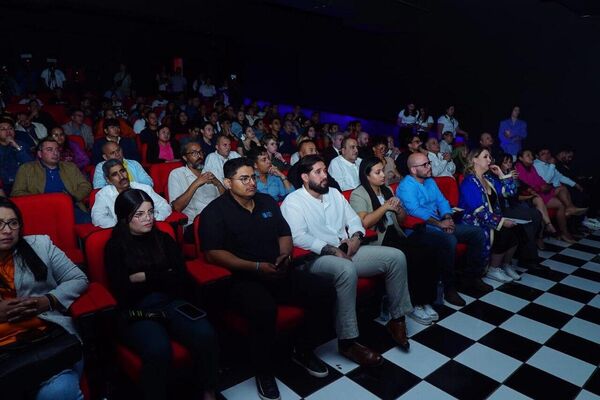 El festival internacional de cine documental 'RT.Doc: El Tiempo de Nuestros Héroes' - Sputnik Mundo