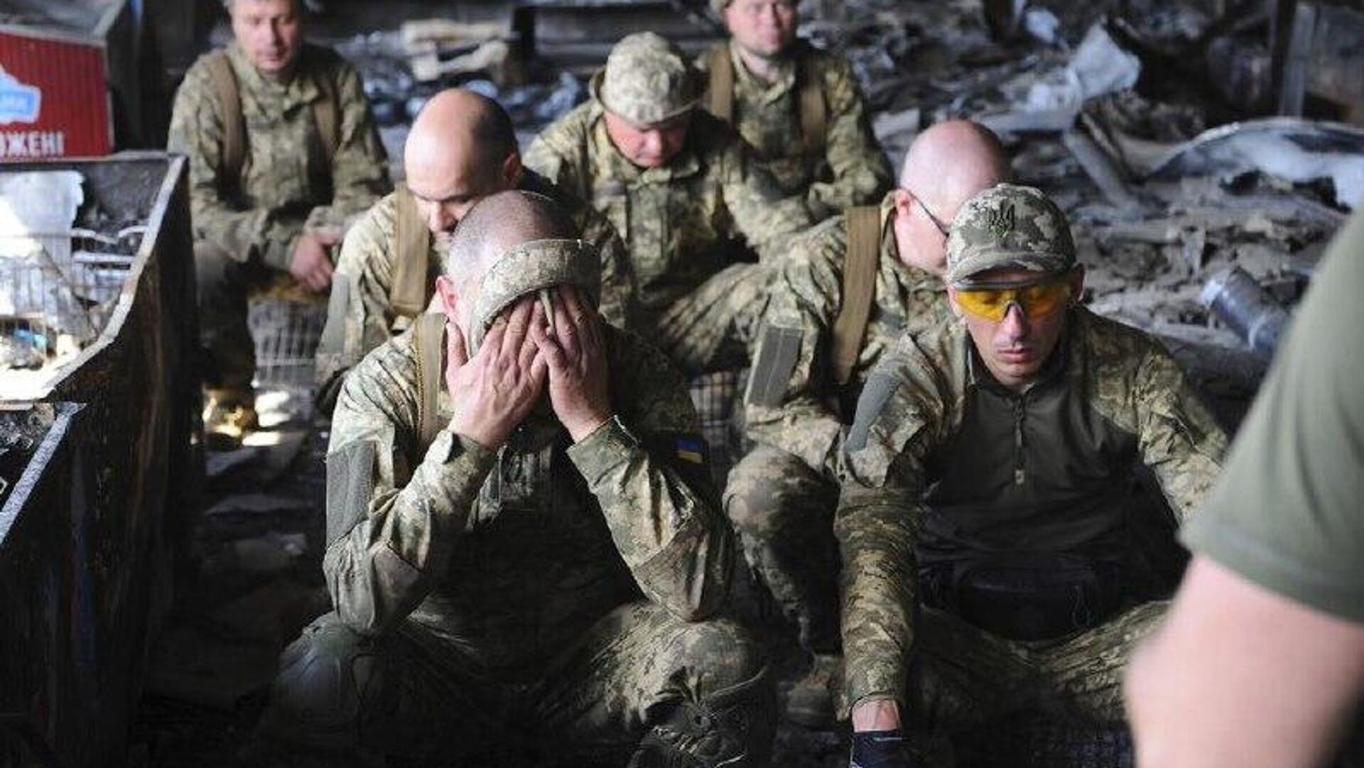 La liberación de Séversk es un desastre para las FFAA de Ucrania, destaca un experto La liberación de Séversk es un desastre para las FFAA de Ucrania, destaca un experto - Sputnik Mundo, 1920, 13.12.2025