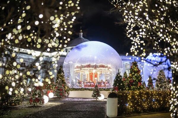 La capital rusa se llena de luces: así luce Moscú en vísperas de las fiestas de fin de año La capital rusa se llena de luces: así luce Moscú en vísperas de las fiestas de fin de año - Sputnik Mundo