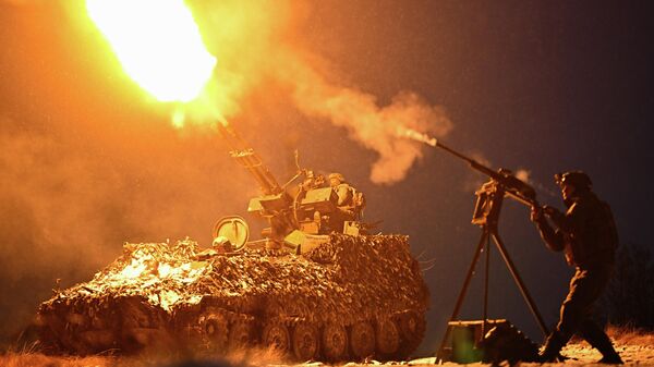 Soldados rusos en la zona de la operación militar especial Soldados rusos en la zona de la operación militar especial - Sputnik Mundo