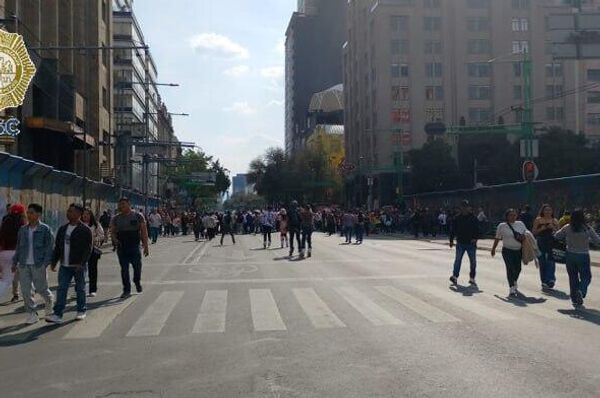 🪧 La marcha de la Generación Z no alcanza a llegar al Zócalo de la Ciudad de México 🪧 La marcha de la Generación Z no alcanza a llegar al Zócalo de la Ciudad de México - Sputnik Mundo