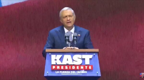 El candidato conservador José Antonio Kast ofreció su primer discurso tras su arrolladora victoria en la segunda vuelta de las elecciones presidenciales de Chile, que ganó por una ventaja de 17 puntos - Sputnik Mundo