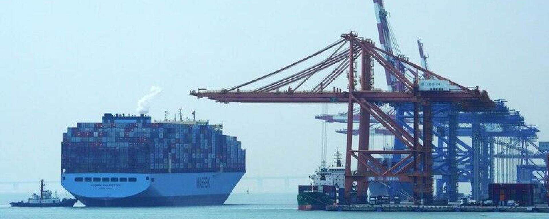 El sector industrial de China registra un crecimiento en lo que va del año - Sputnik Mundo, 1920, 15.12.2025