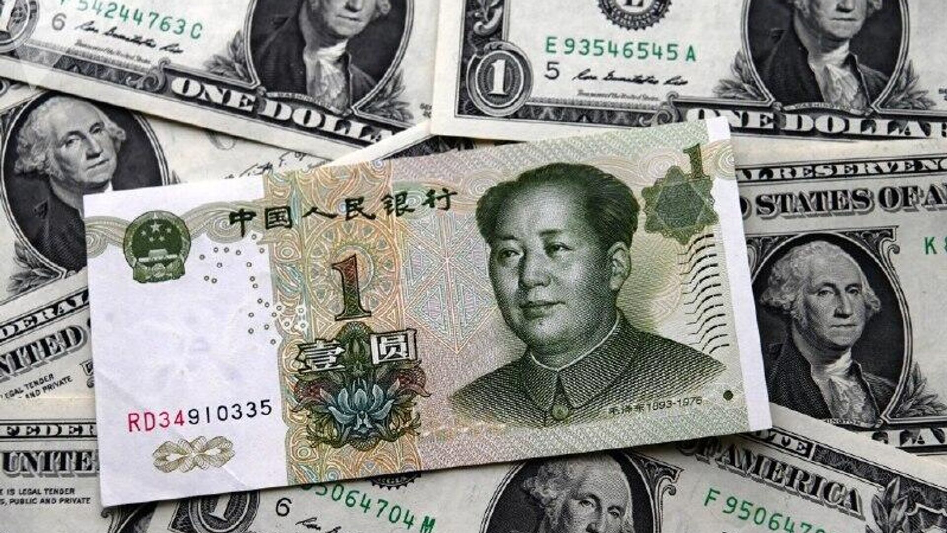 🪙 El yuan chino se enfilaría a una apreciación significativa frente al dólar en 2026 🪙 El yuan chino se enfilaría a una apreciación significativa frente al dólar en 2026 - Sputnik Mundo, 1920, 16.12.2025