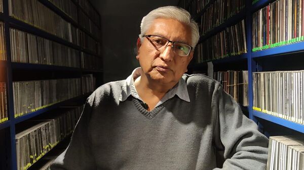 Heriberto Acuña Palacios, jefe del Departamento de Programación Musical y Fonoteca en Radio Educación. - Sputnik Mundo