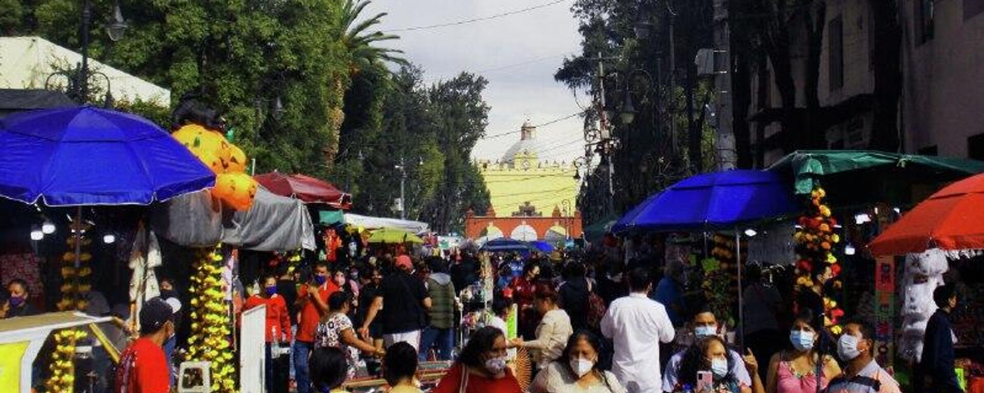 Economía informal en México aporta 25% del PIB en 2024 - Sputnik Mundo, 1920, 21.01.2026