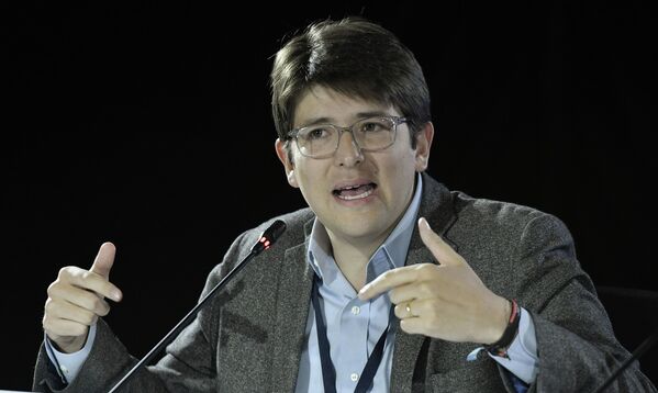 El 11 de agosto, el senador colombiano Miguel Uribe perdió la vida en la Fundación Santa Fe de Bogotá.Los médicos lucharon por su vida por más de dos meses tras atentado contra el político en junio. - Sputnik Mundo