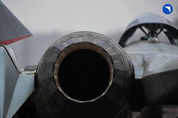 El caza ruso más letal se hace más mortífero aún: el Su-57 alza el vuelo con un nuevo motor de quinta generación - Sputnik Mundo