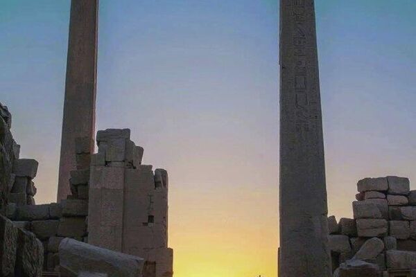 Milagro en el día más corto del año: Egipto festeja el amanecer en el templo de Karnak - Sputnik Mundo