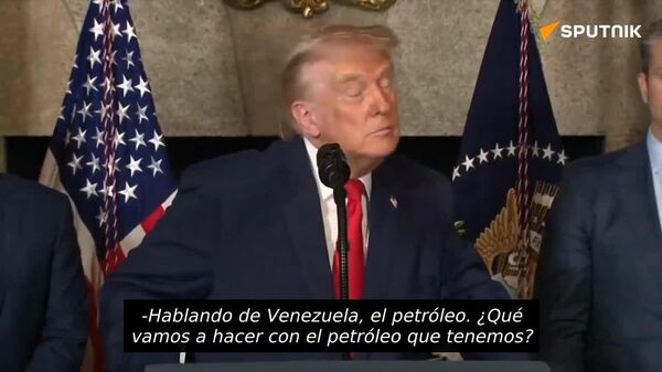 Trump dice que ya tiene planes para el petróleo venezolano que EEUU incautó - Sputnik Mundo