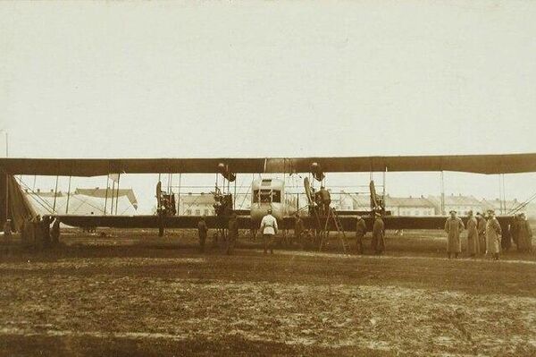 111 años del escudo estratégico aéreo de Rusia: hoy se celebra el Día de la Aviación de Largo Alcance - Sputnik Mundo