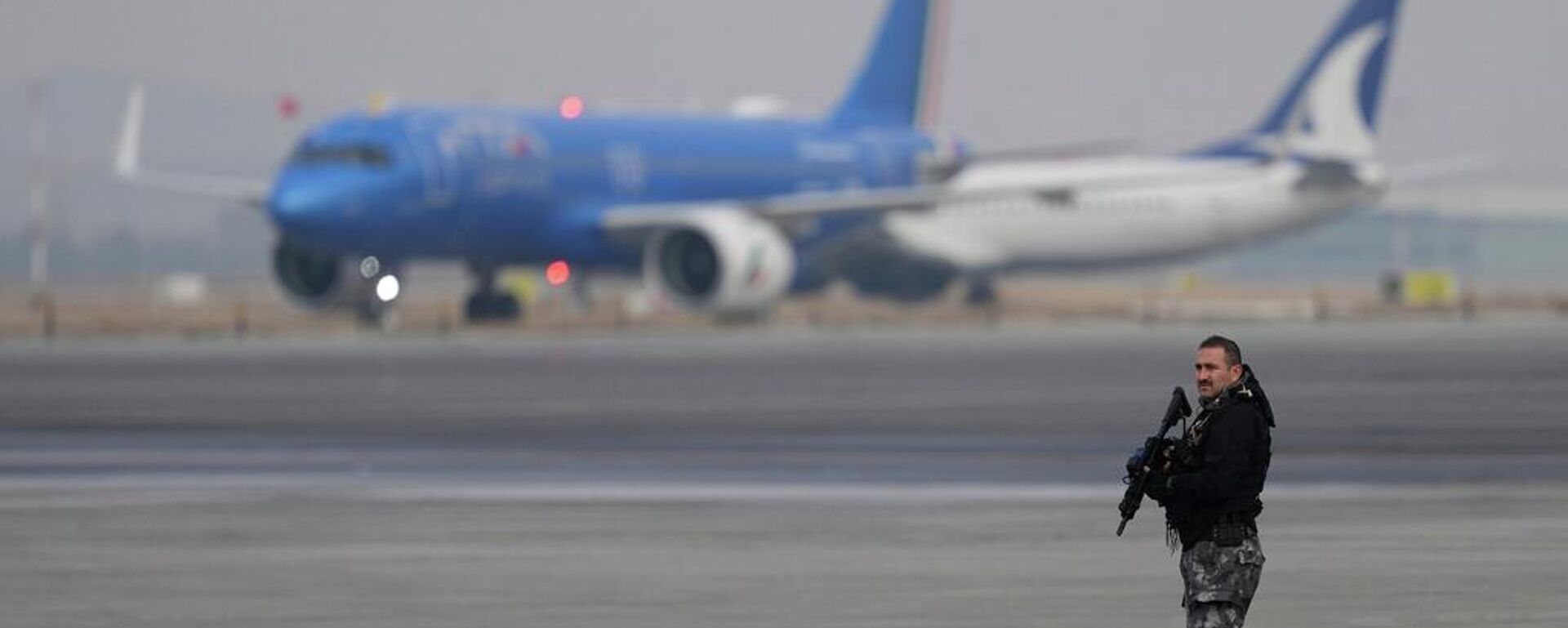 Hallan los restos del avión en el que viajaba el jefe del Estado Mayor del Ejército libio - Sputnik Mundo, 1920, 23.12.2025