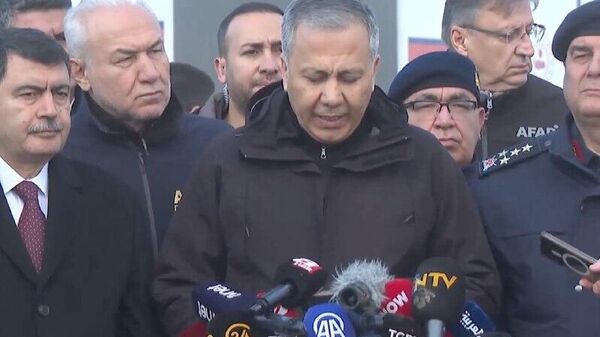 Hallan la caja negra del avión en el que murió el jefe del Estado Mayor de Libia - Sputnik Mundo