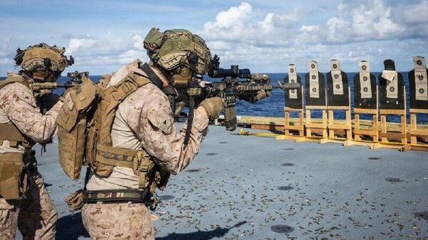 Moscú condena enérgicamente el incremento de la presencia militar de EEUU en el mar Caribe - Sputnik Mundo