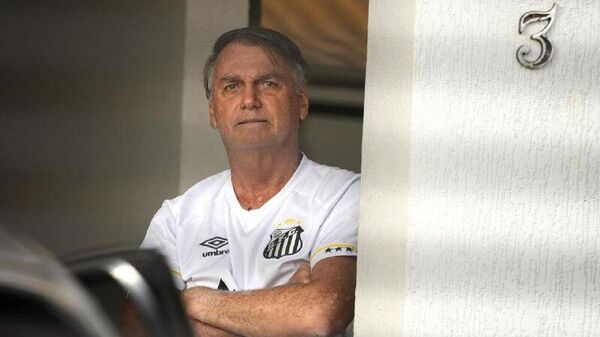 ‍🩺 Bolsonaro podría requerir nuevos procedimientos médicos, informa su hijo - Sputnik Mundo