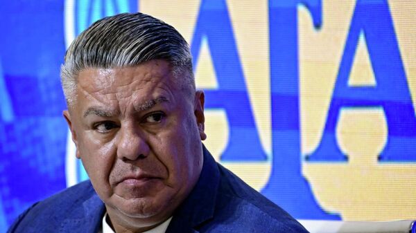 Claudio Tapia, presidente de la Asociación de Fútbol Argentino, durante una conferencia de prensa y una sesión de entrenamiento de Argentina el 18 de marzo de 2025 en Ezeiza, Argentina  - Sputnik Mundo