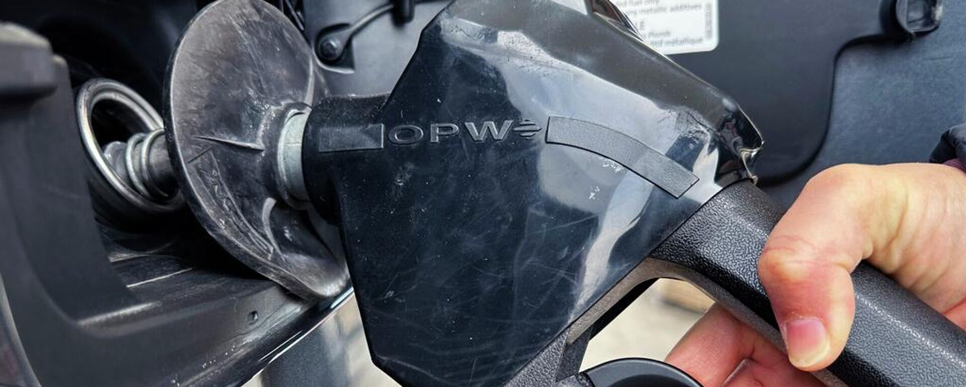 La población no tendrá que pagar más por la gasolina en México. - Sputnik Mundo, 1920, 05.04.2026