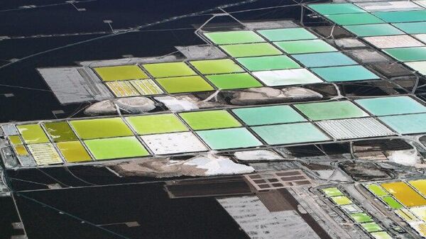 Chile aprueba su proyecto más grande para explotar litio - Sputnik Mundo