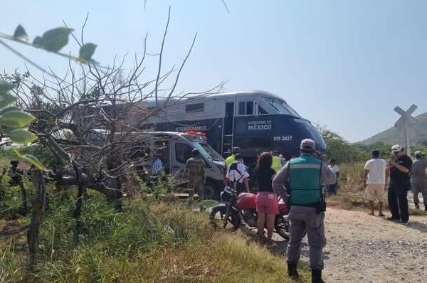 Se descarrila tren del Corredor Interoceánico en el sur de México - Sputnik Mundo