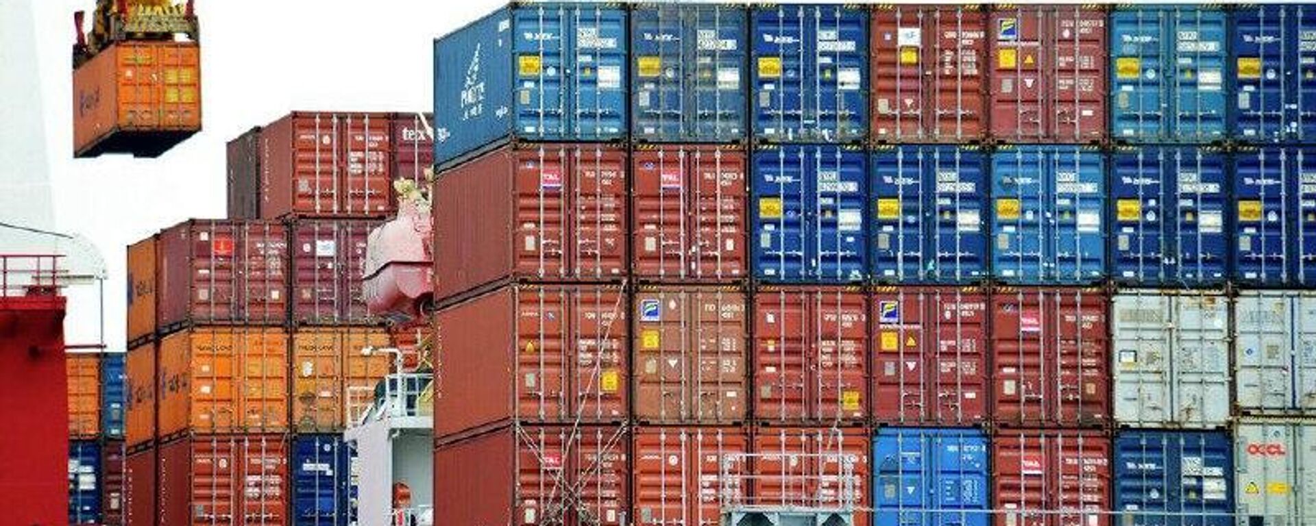 China aprueba revisión de ley para protegerse y ampliar más su economía - Sputnik Mundo, 1920, 17.03.2026