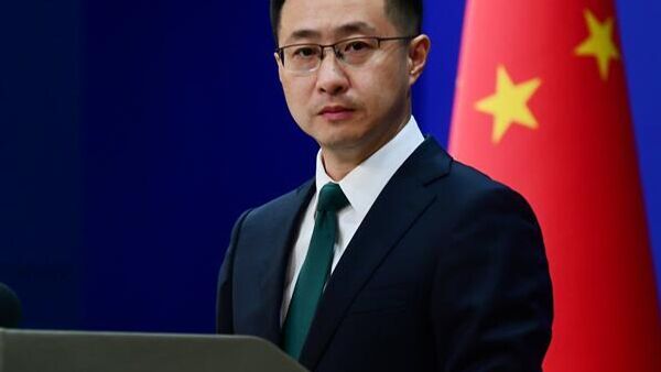 China pide evitar provocaciones tras ataque ucraniano con drones a la residencia de Putin - Sputnik Mundo