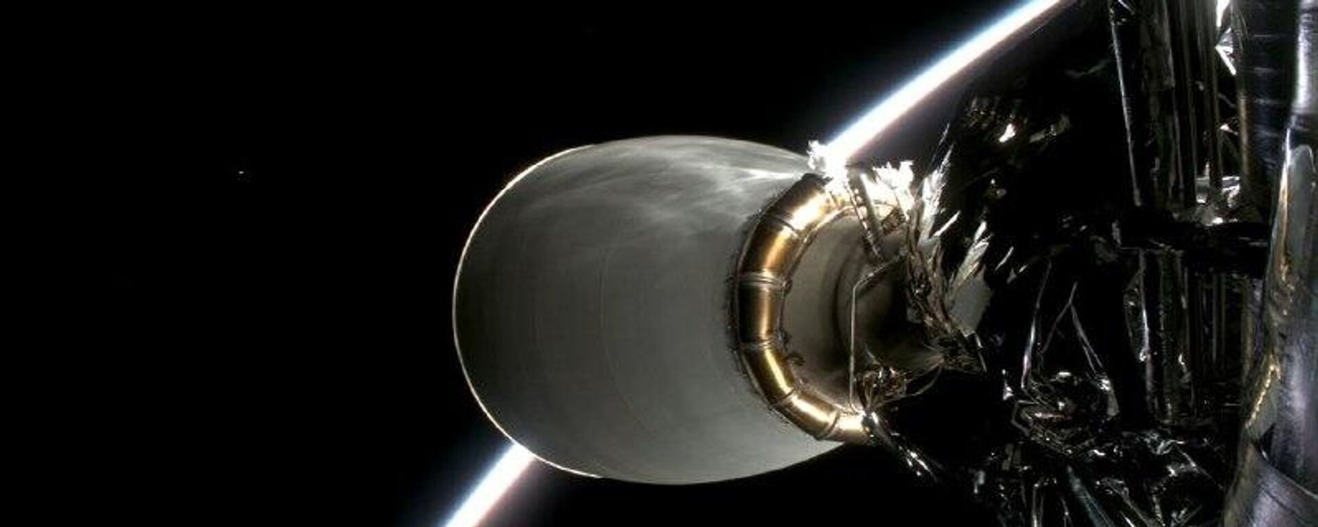 SpaceX bajará la órbita de más de 4 - Sputnik Mundo, 1920, 02.01.2026