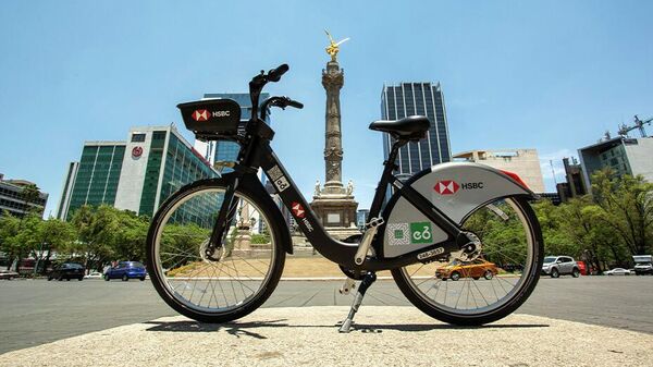 La bici en la CDMX: el reto de compartir la vía sin riesgos  - Sputnik Mundo