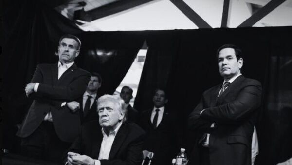 Irán condena enérgicamente la ofensiva estadounidense contra Venezuela - Sputnik Mundo