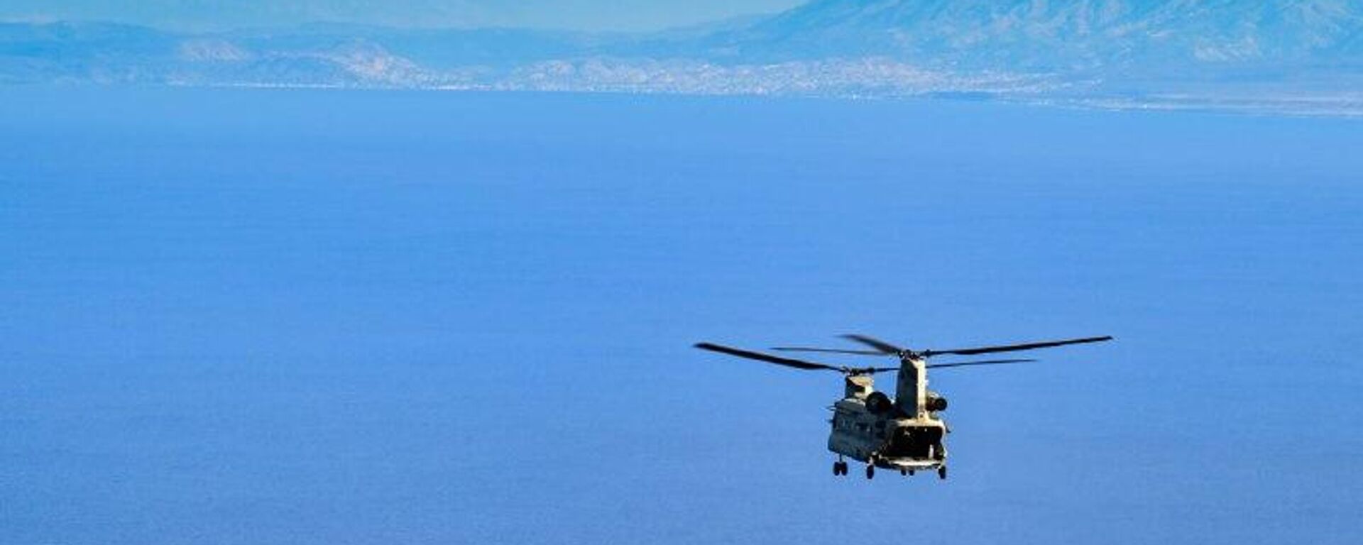 Agresión de Washington contra Caracas hace realidad la promesa terrible de la nueva estrategia de EEUU, dice analista - Sputnik Mundo, 1920, 04.01.2026