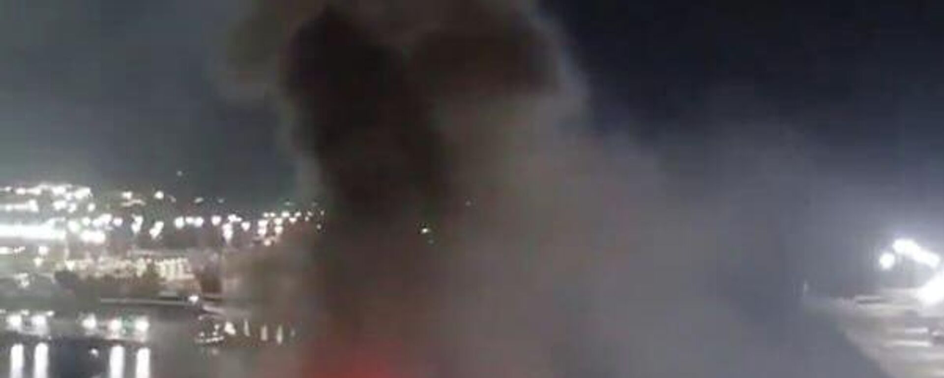 🪖 Al menos 40 personas habrían fallecido en el ataque estadounidense a Venezuela, según un medio - Sputnik Mundo, 1920, 04.01.2026