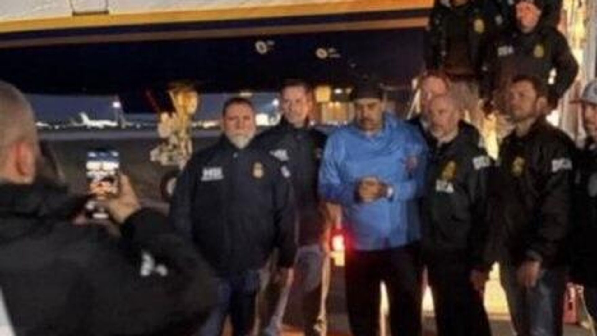 Trasladan a Maduro a un centro de detención en Brooklyn, según medio Trasladan a Maduro a un centro de detención en Brooklyn, según medio - Sputnik Mundo, 1920, 04.01.2026