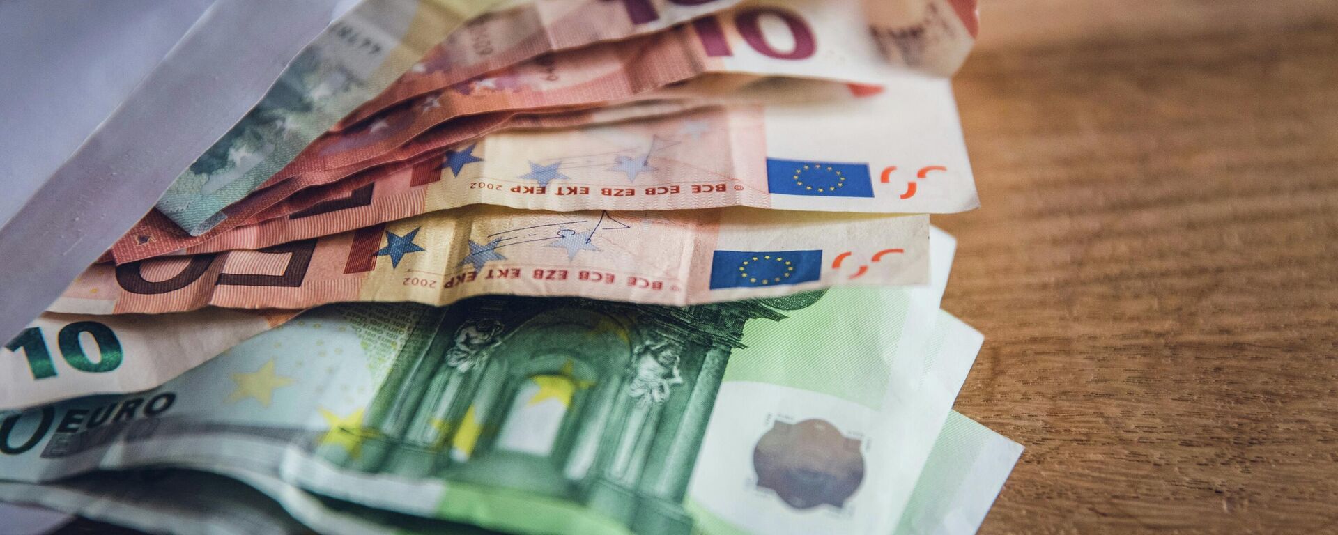 Euros  - Sputnik Mundo, 1920, 05.01.2026