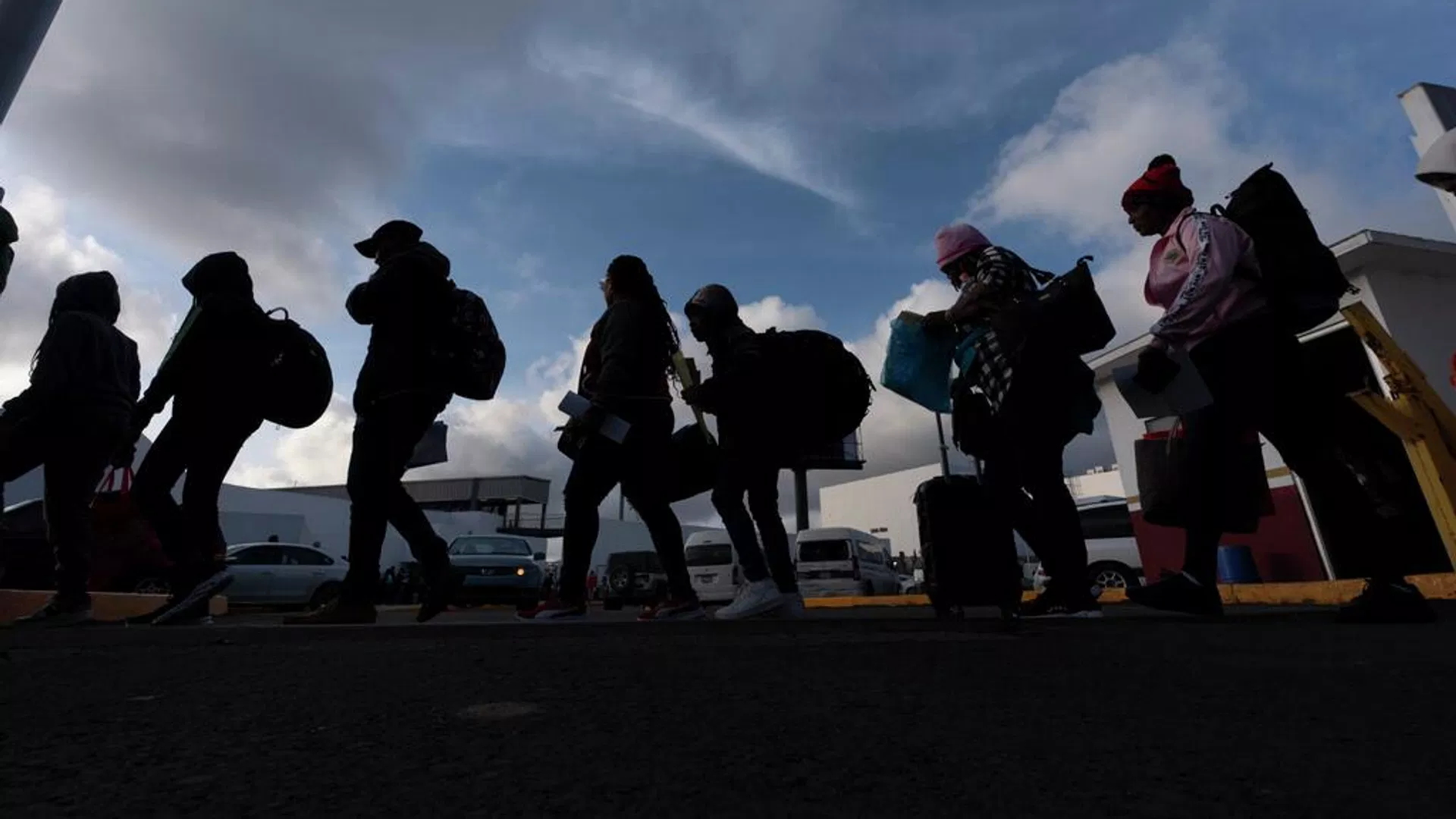 Personas migrantes en América Latina. Imagen de referencia. Personas migrantes en América Latina. Imagen de referencia. - Sputnik Mundo, 1920, 16.08.2026