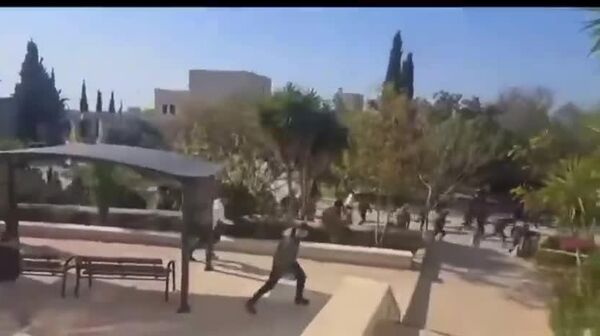 Israel ataca una de las universidades más prestigiosas de Palestina - Sputnik Mundo