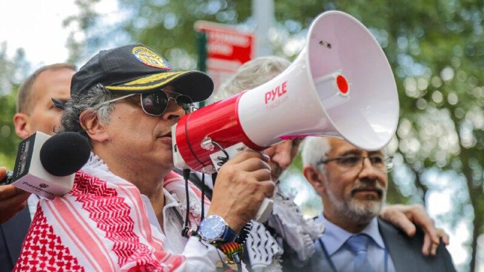 En política antinarcóticos hay unidad férrea, asegura Petro ante amenazas de EEUU En política antinarcóticos hay unidad férrea, asegura Petro ante amenazas de EEUU - Sputnik Mundo, 1920, 07.01.2026