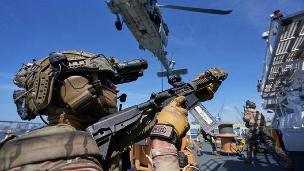 EEUU intercepta el petrolero Marinera en violación de las normas de la ONU, denuncia el Ministerio de Transporte ruso - Sputnik Mundo