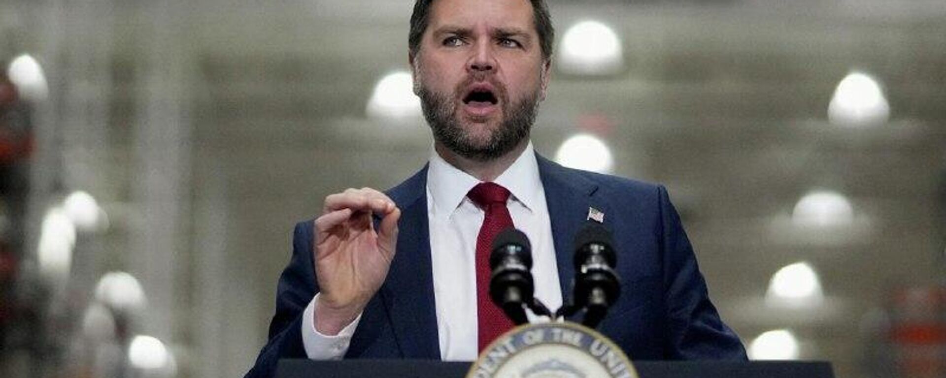 J - Sputnik Mundo, 1920, 08.01.2026