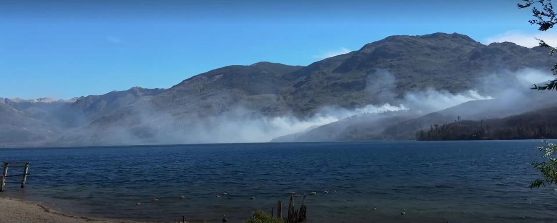 ‍ La peor tragedia ambiental en 20 años: fuertes incendios consumen el sur de Argentina - Sputnik Mundo, 1920, 10.01.2026