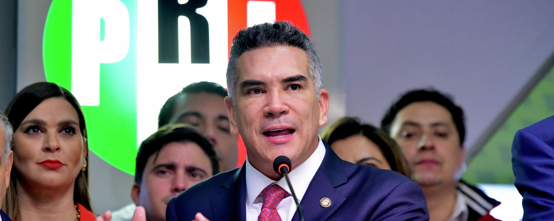 Alejandro Moreno, dirigente nacional del PRI - Sputnik Mundo, 1920, 10.01.2026