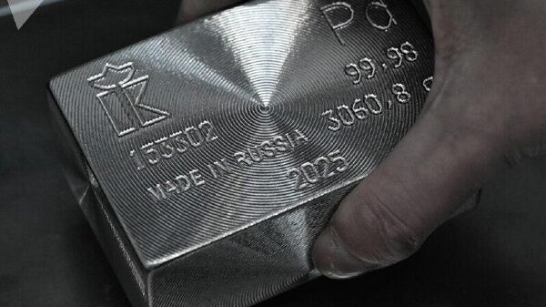 🪙 El precio de la plata se dispara tras el enfriamiento del mercado laboral estadounidense - Sputnik Mundo