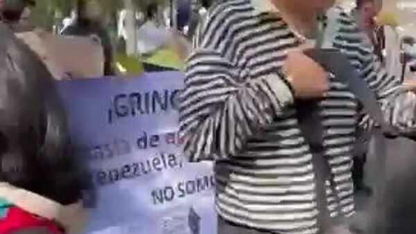 🪧 Marchan en la capital de México contra la intervención de EEUU en Venezuela - Sputnik Mundo