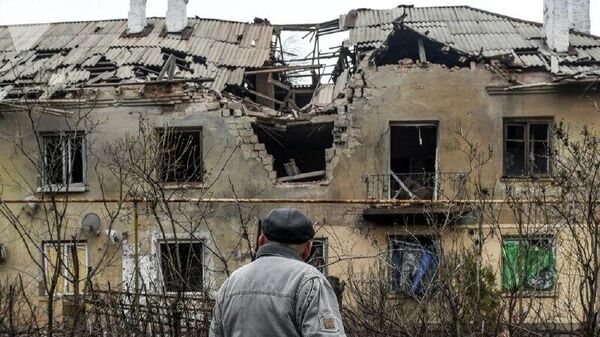 Muestra su inhumana naturaleza nazi: Zajárova condena los ataques de Kiev contra civiles - Sputnik Mundo