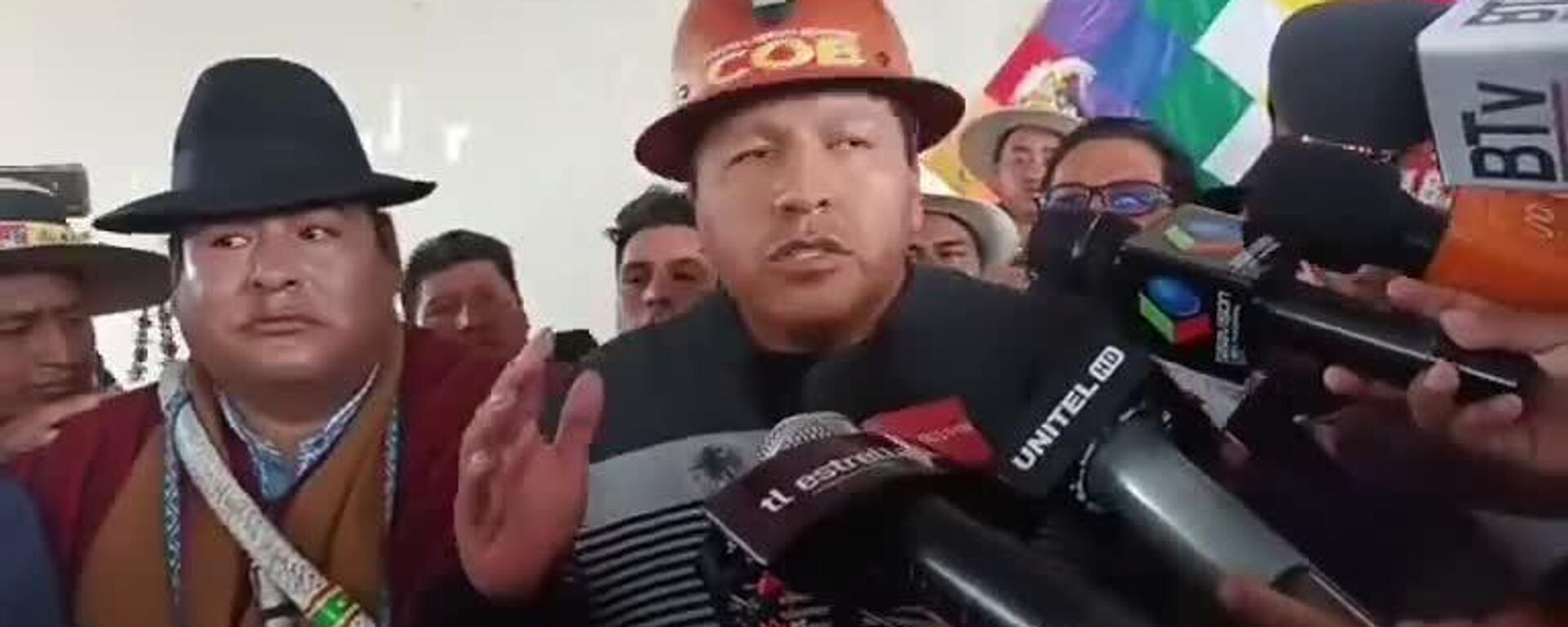 🪧 Gobierno de Bolivia eliminará polémico decreto tras alcanzar acuerdo con gremio sindical, según medios locales - Sputnik Mundo, 1920, 11.01.2026